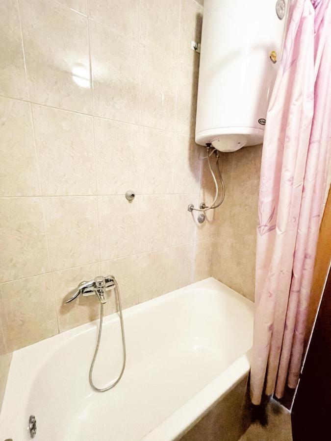 Bar Center Studio Apartment Exterior foto