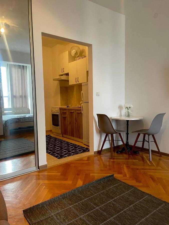 Bar Center Studio Apartment Exterior foto